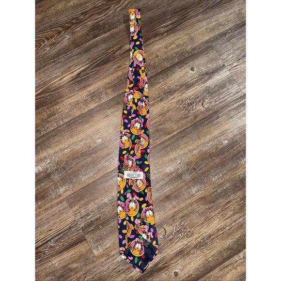 Garfield Easter Vintage Tie - Picture 6 of 9